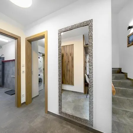 Nationalpark Schwarzes Hoerndl Alpstuga