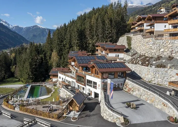 Nationalpark Schwarzes Hoerndl Neukirchen am Großvenediger